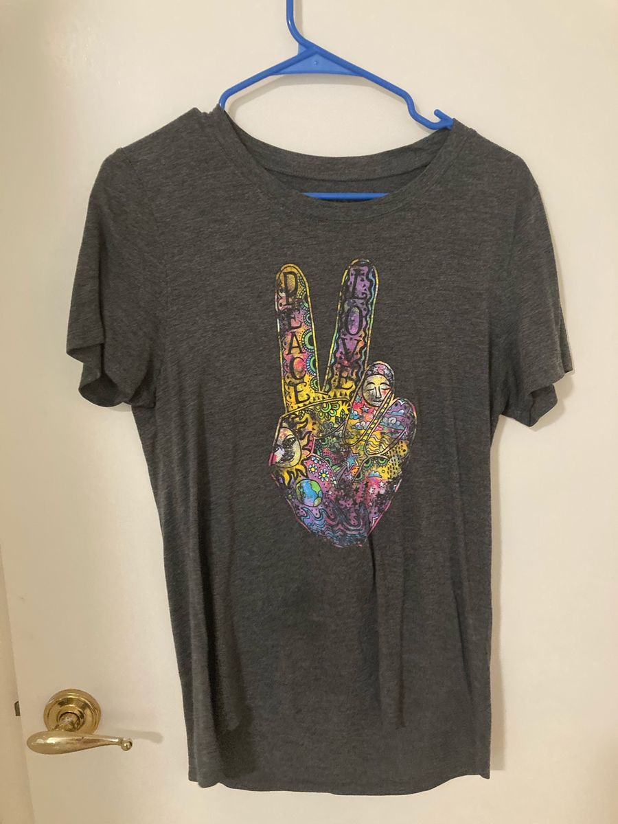 Hippie peace sign top